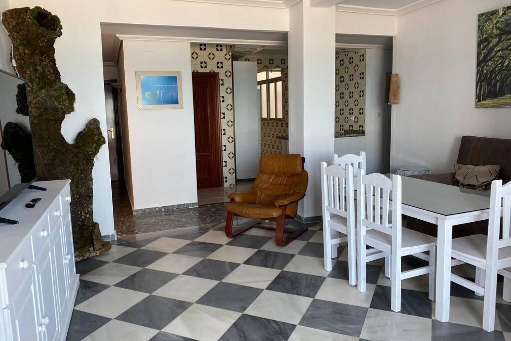 The Traveller`s house Mirador playa la Caleta en Cádiz Apartamento Exterior foto